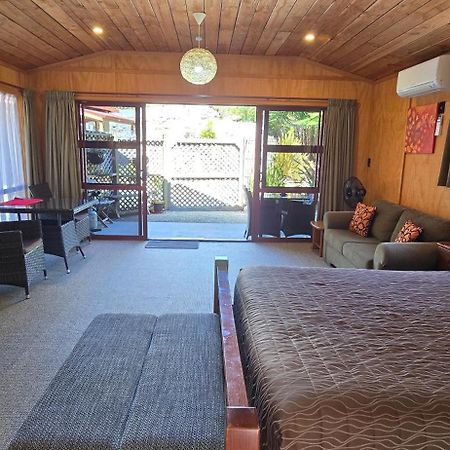The Rocks Chalets Takaka Ngoại thất bức ảnh